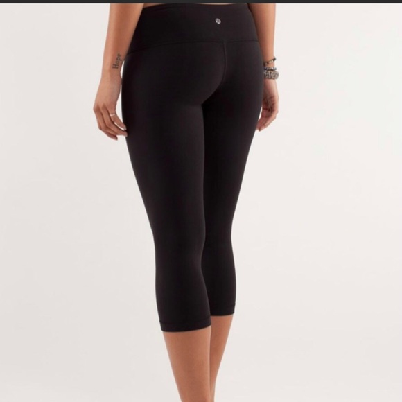 lululemon athletica Pants - Lululemon Wunder Under Crop II Full-On Luon W6D61S